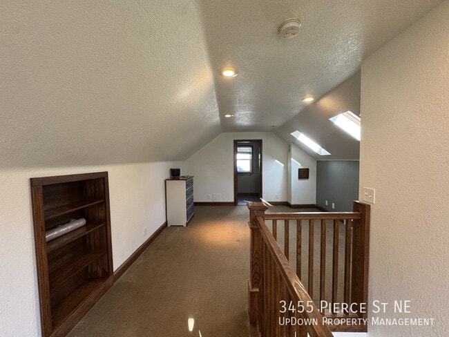 Building Photo - 3455 Pierce St NE