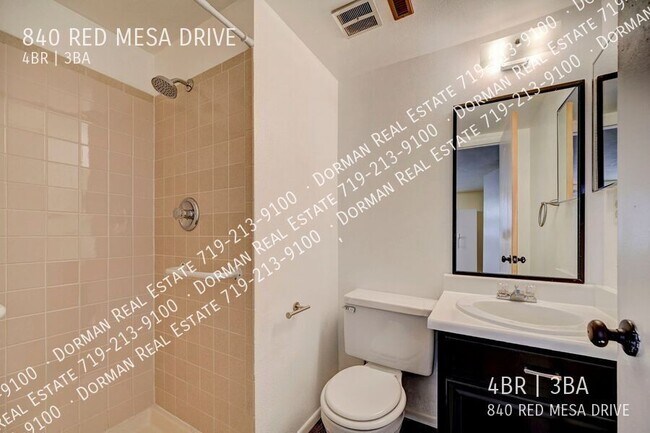 Building Photo - 840 Red Mesa Dr