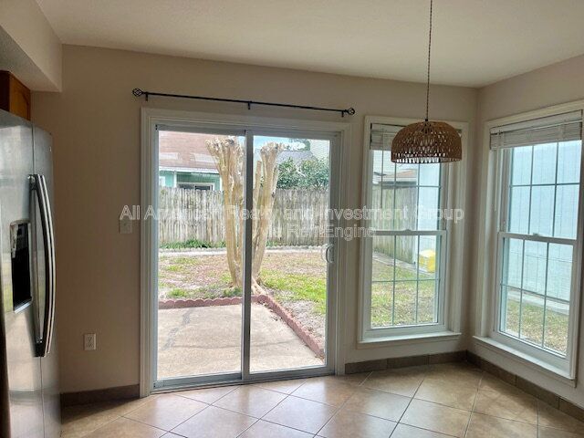 Building Photo - 366 Canterbury Cir NW