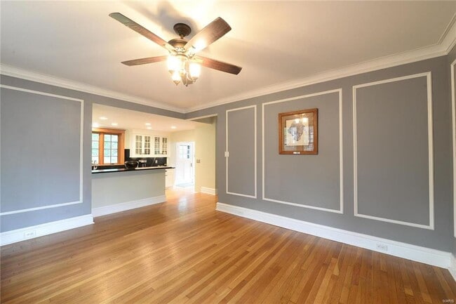 Building Photo - 418 Carswold Dr