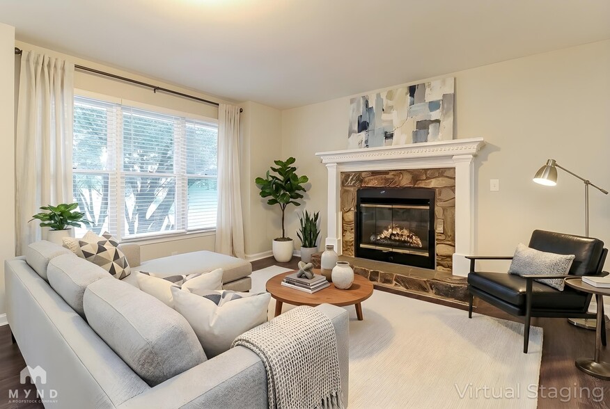 Building Photo - 5037 Huntingcreek Dr