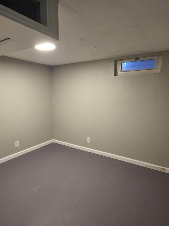 Building Photo - 7831 Trenton Ave