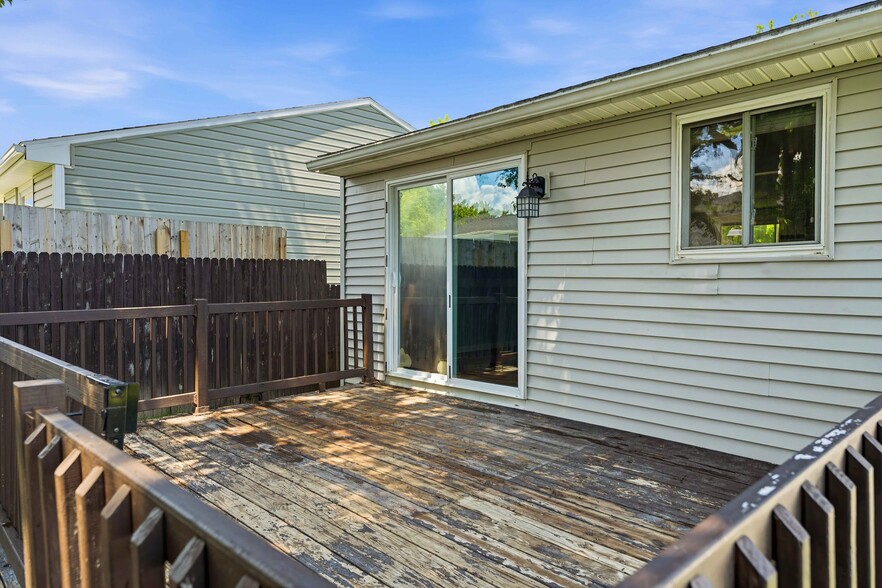 Building Photo - 4195 Burningtree Rd