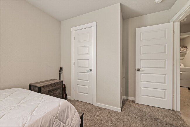 Building Photo - 3822 Sparkman Ln