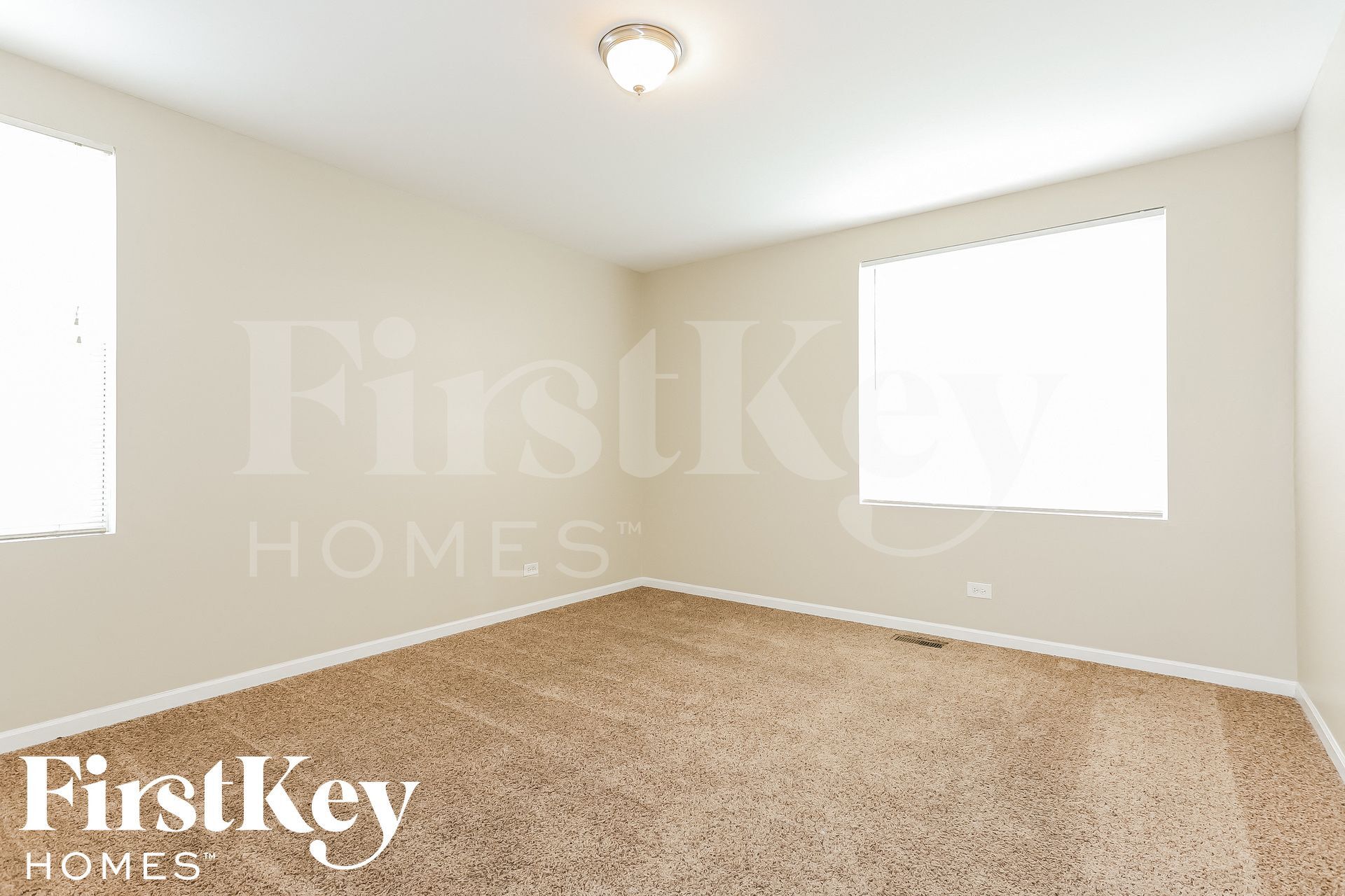 Building Photo - 1657 Park Vista Ln