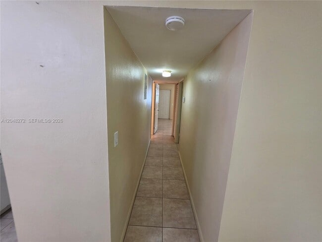 Building Photo - 6130 Funston St