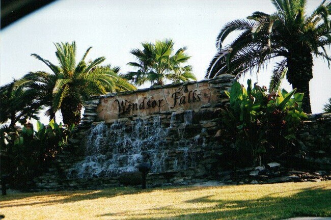 Building Photo - Spacious Gated Condo Living Minutes from St. Johns Town Center & UNF!