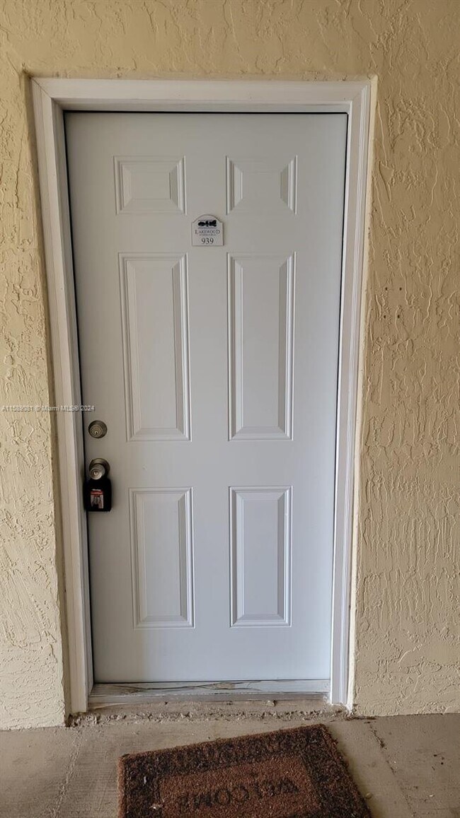 Building Photo - 3690 N 56th Ave