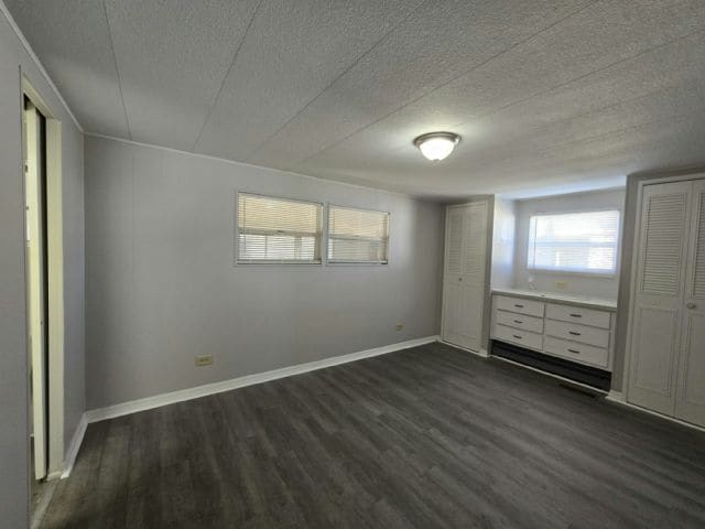 Building Photo - 311 50th Avenue Plaza W