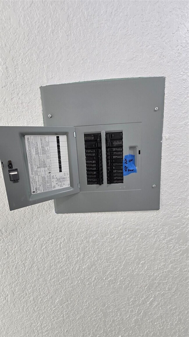 Building Photo - 1848 NW 55th Ave