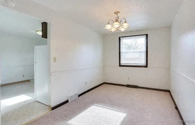 Building Photo - 22 W Summerset Ln