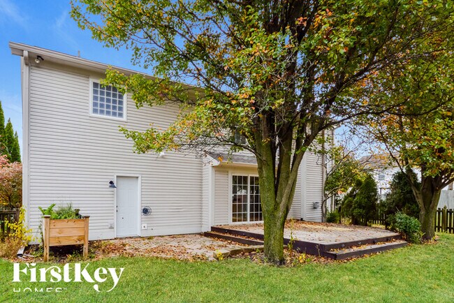 Building Photo - 7081 Village Oaks Dr