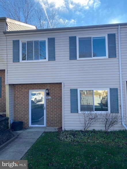 Building Photo - 4313 White Oak Ct