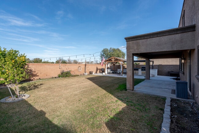 Building Photo - 9336 W Georgia Ave