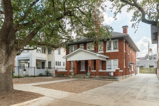 Building Photo - 608 Avondale St