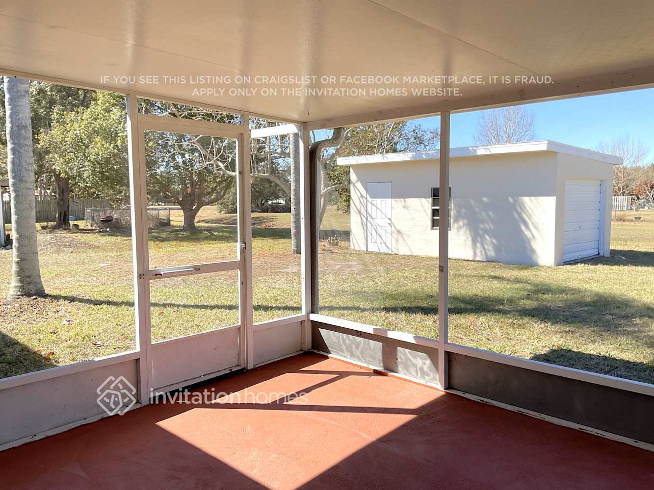 Building Photo - 806 Tappen Ct NE