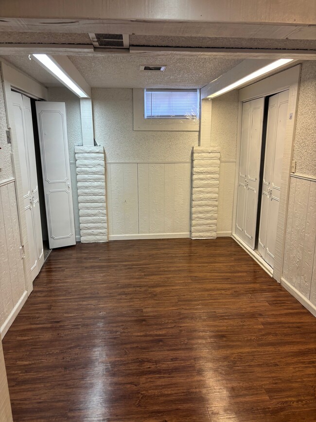 Building Photo - 3607 Sheffield Ln