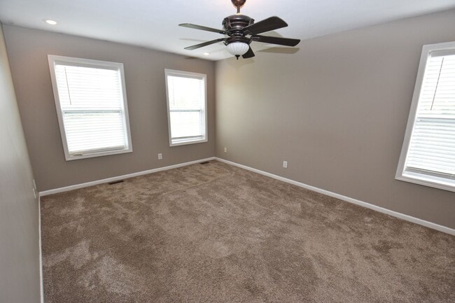 Building Photo - Penn Schools executive home on 5 acres in Granger IN!