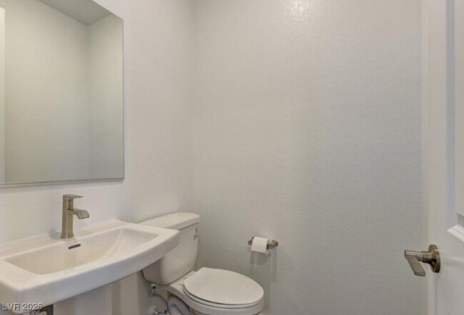 Building Photo - 1420 Song Lark Ln