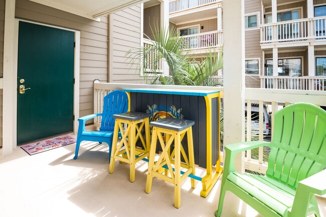 Building Photo - Salty Hammocks Oceanfront Condo Community