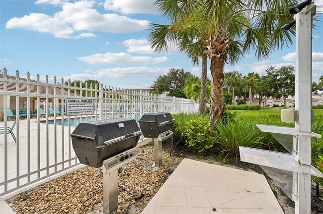 Building Photo - 7050 Prosperity Cir