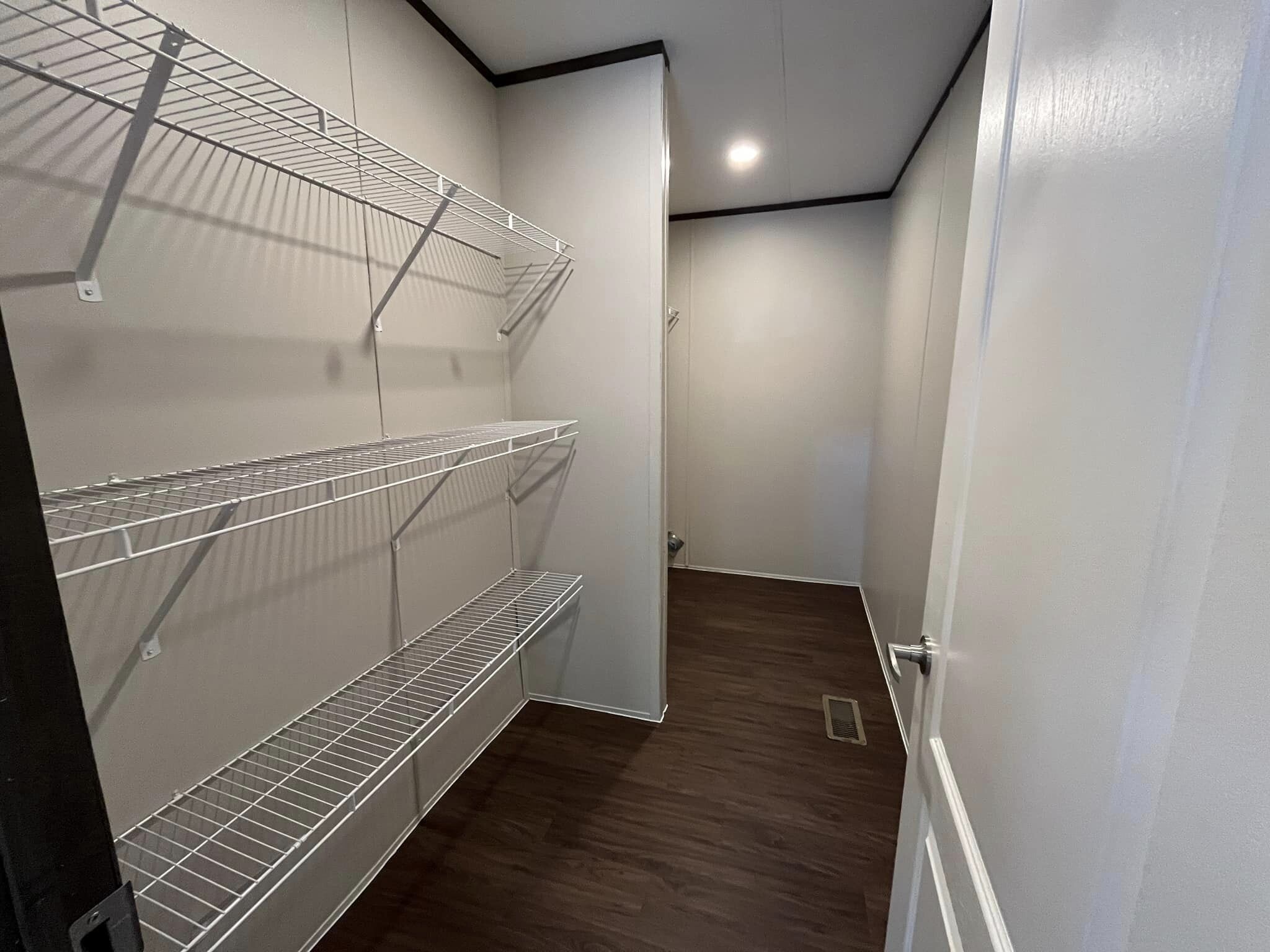 Building Photo - 119 Betty St