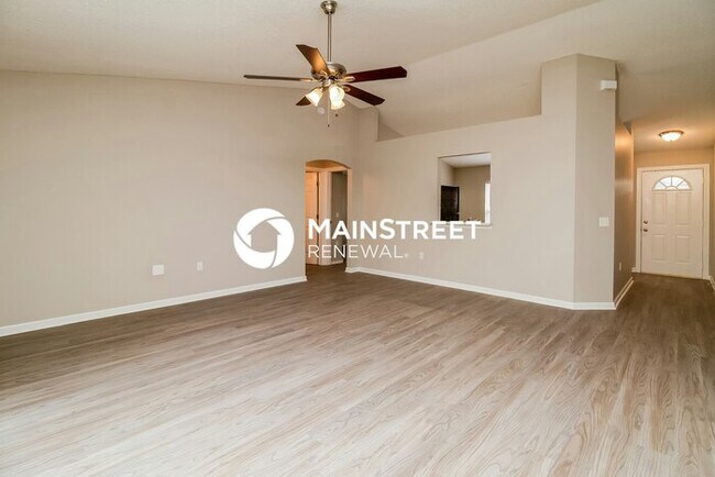 Building Photo - 911 Louvre Ct