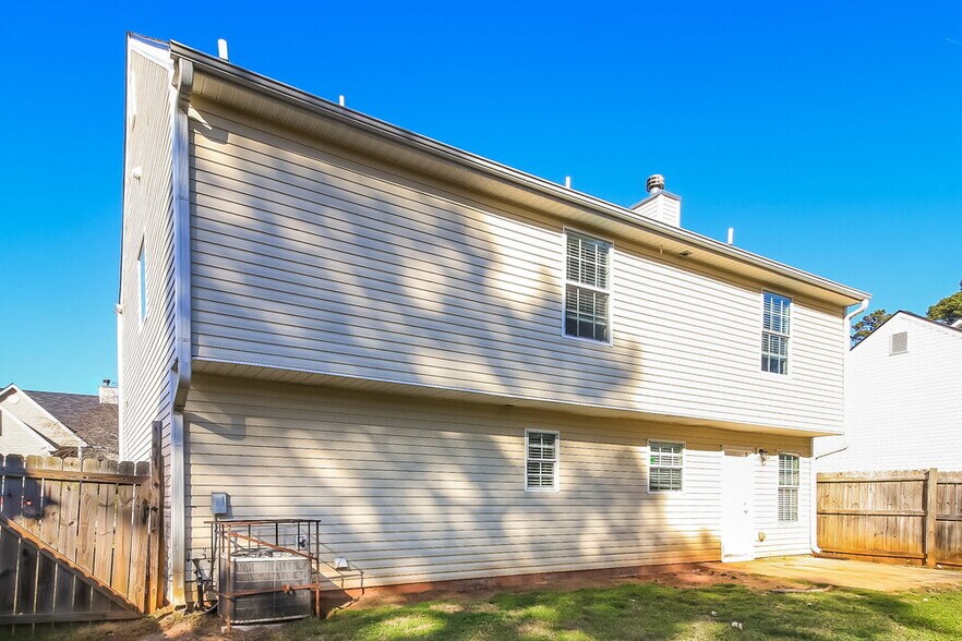 Building Photo - 6432 E Meyer Dr