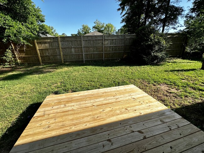 Building Photo - 8022 Brookside Ln