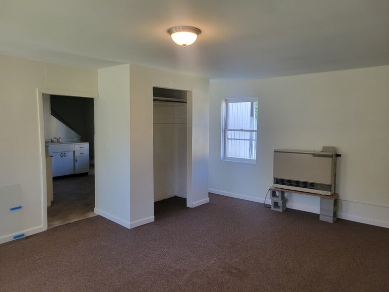 Building Photo - 59 Pearl St