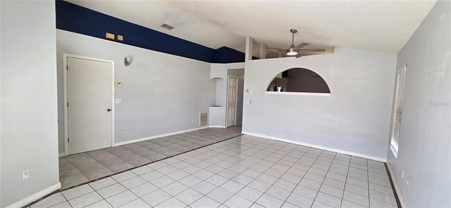 Building Photo - 282 Briar Bay Cir