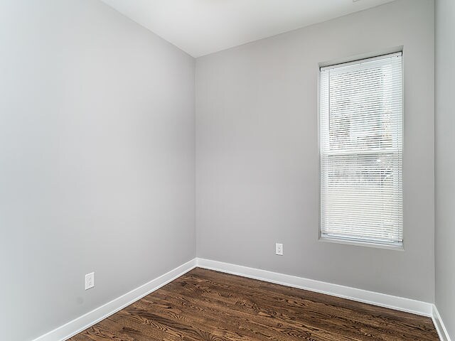 Building Photo - 2246 S Whipple St