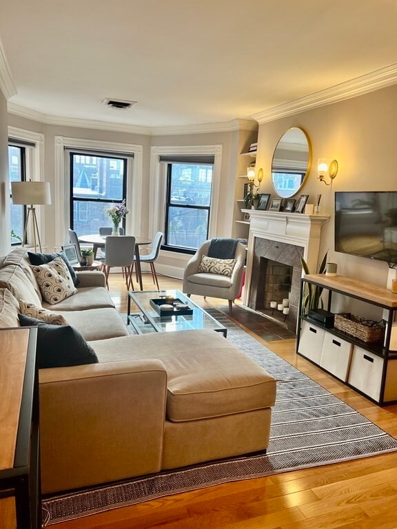 Building Photo - 280 Commonwealth Ave