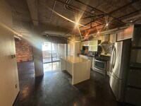 Building Photo - 328 W 200 S
