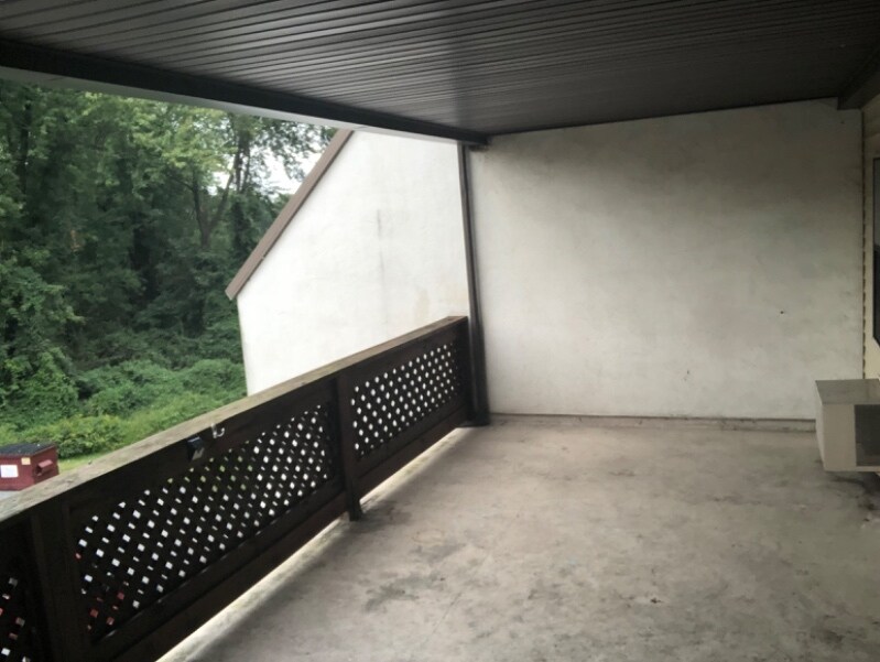 Building Photo - 1334 W Wyomissing Blvd