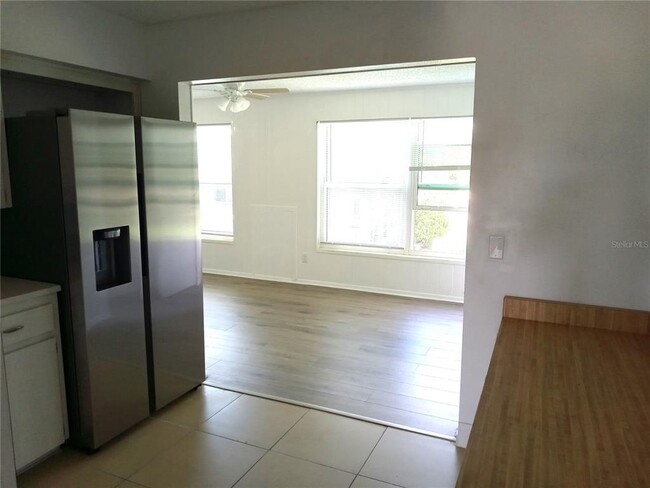 Building Photo - 2359 Finlandia Ln