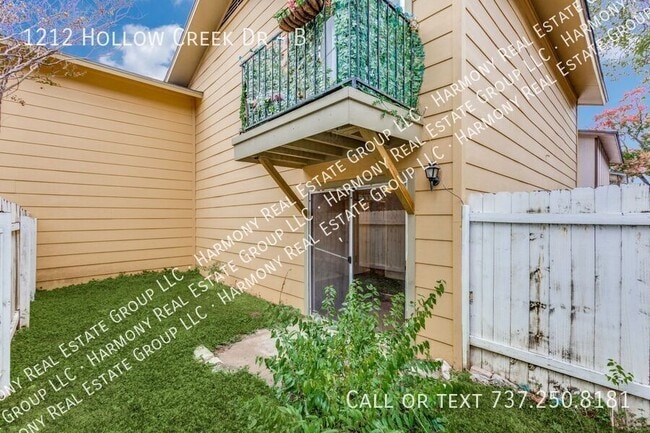 Building Photo - 1212 Hollow Creek Dr