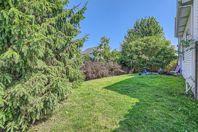 Building Photo - 34257 Trillium Way