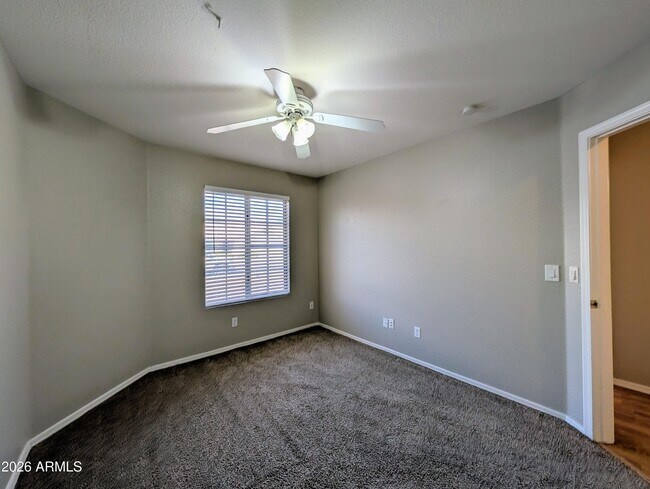 Building Photo - 8639 W Fullam St