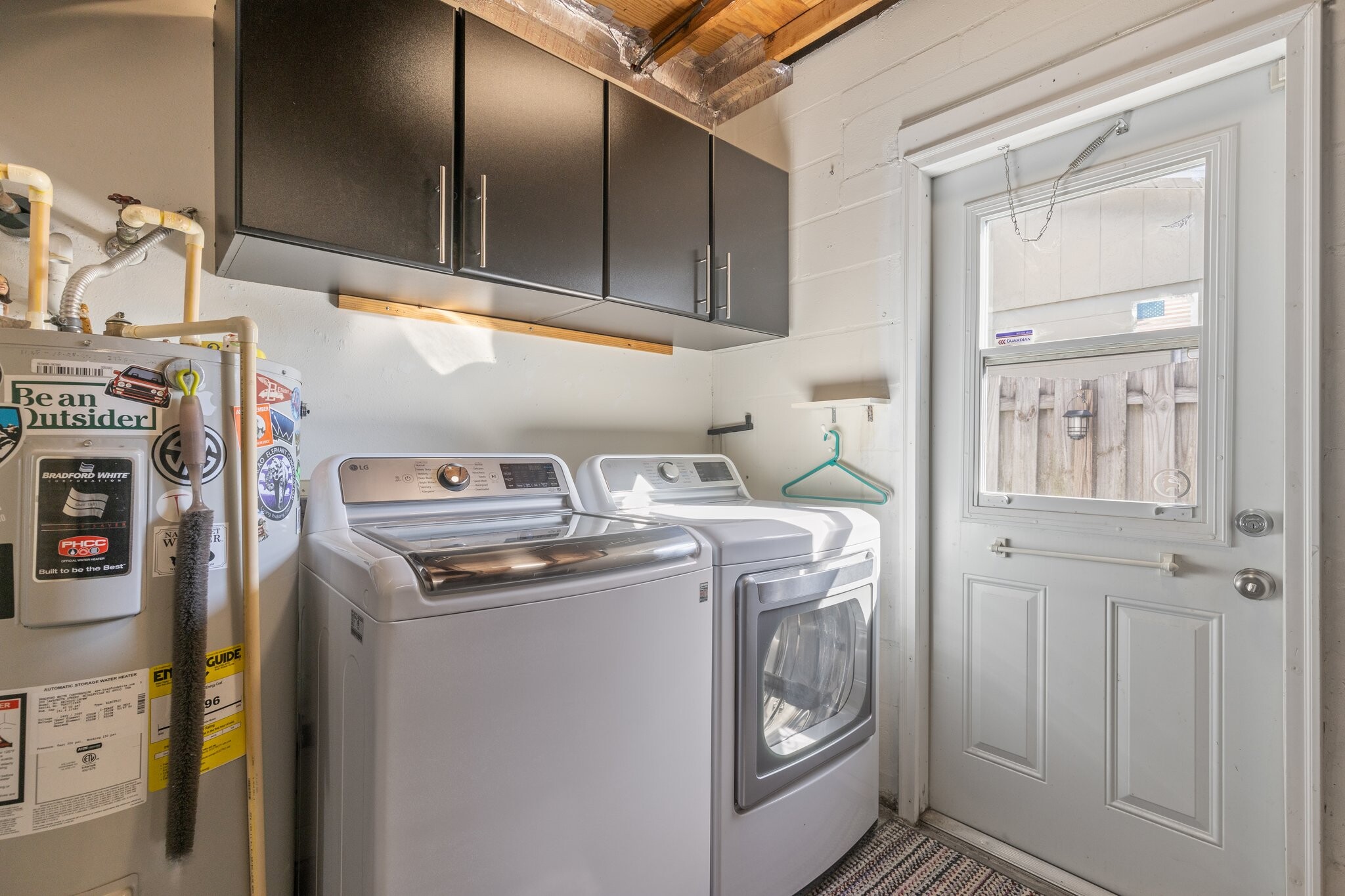 Washer/Dryer - 3309 W Napoleon Ave