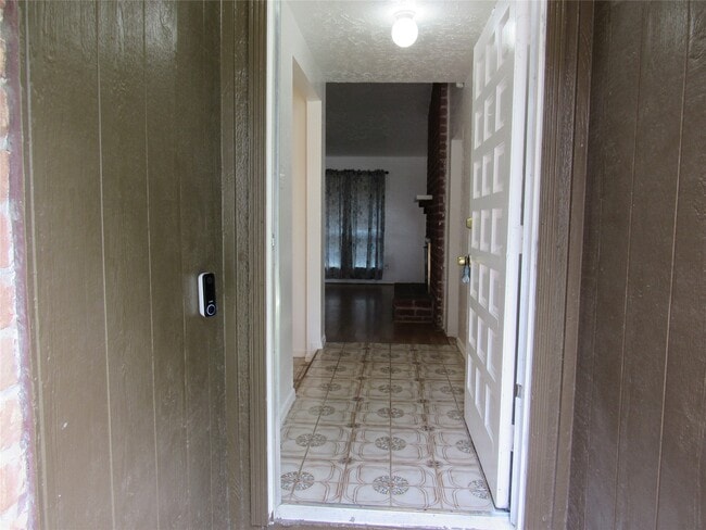 Building Photo - 8506 Sorrel Dr