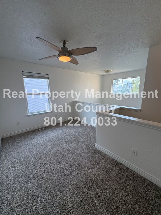 Building Photo - 1354 Dunmore Dr