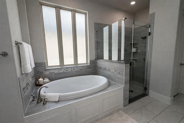 Building Photo - 1304 Damsel Caitlyn Dr