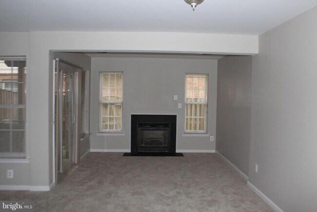 Building Photo - 3404 Blue Mallard Landing