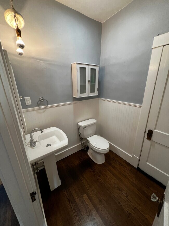 Building Photo - 2192 Nelson Ave