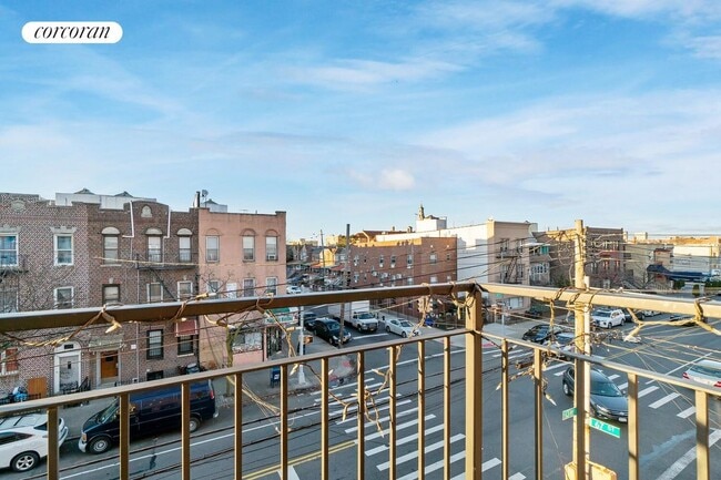 Building Photo - 6703 13th Ave