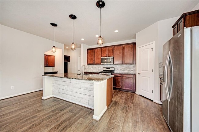 Building Photo - 107 Buckthorn Dr