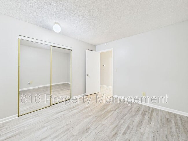 Building Photo - 7939 NW 79th Pl