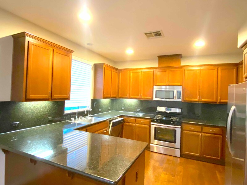 Building Photo - 4625 Malayan St