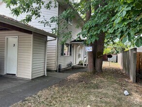 Building Photo - (894) 5th Ave Tri-Plex - 2 Bedroom / 1.5 B...